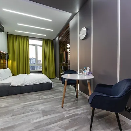 Luxury Apartments In Downtown Киев Экстерьер фото
