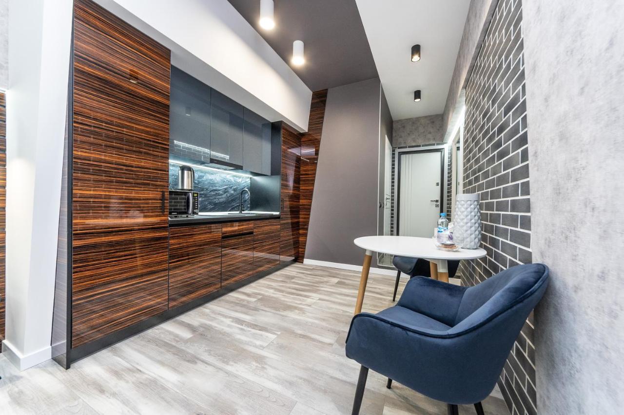 Luxury In Downtown Apartment *